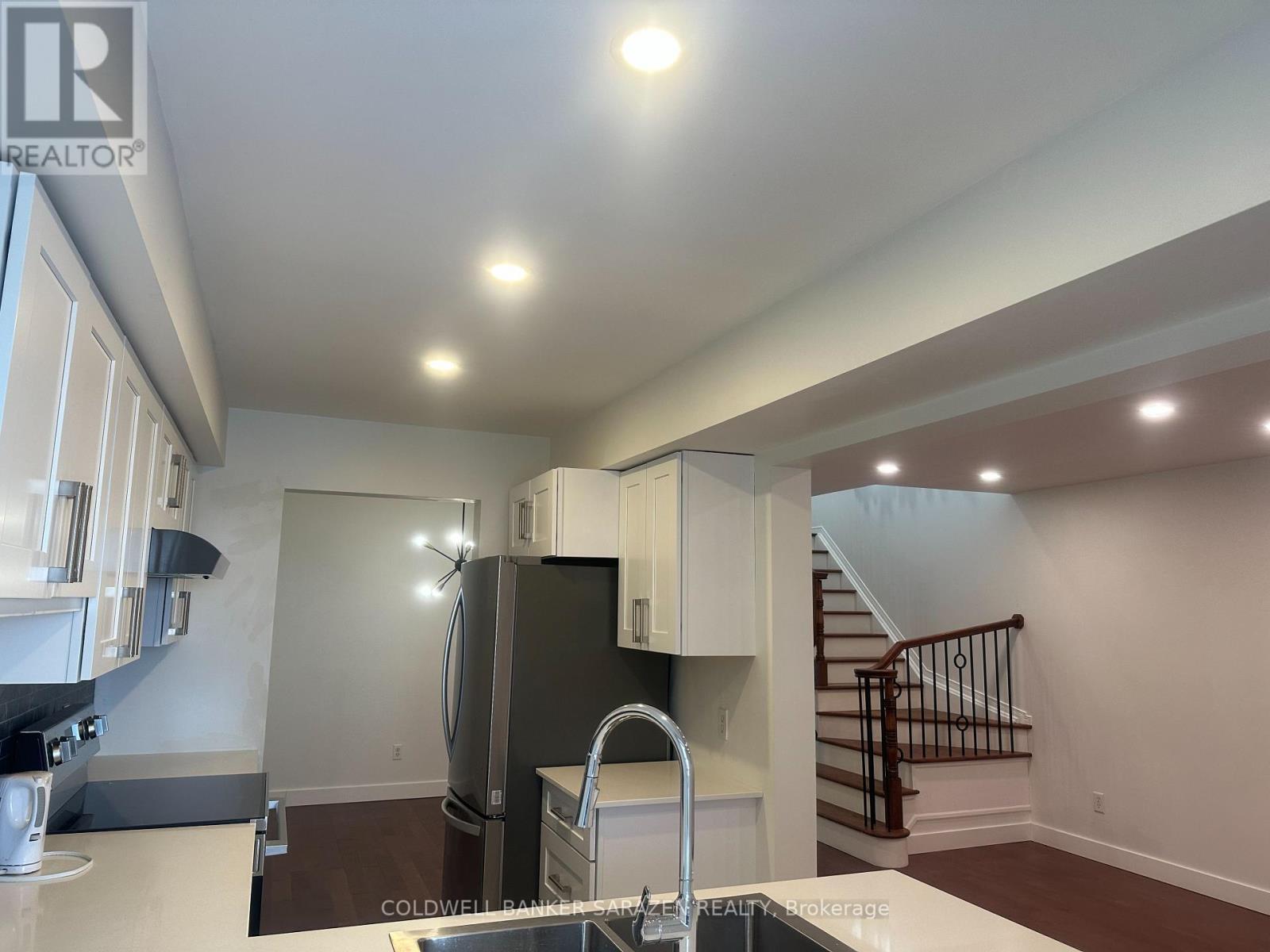 454 Wisteria Crescent, Ottawa, Ontario  K1V 0P1 - Photo 7 - X12765650