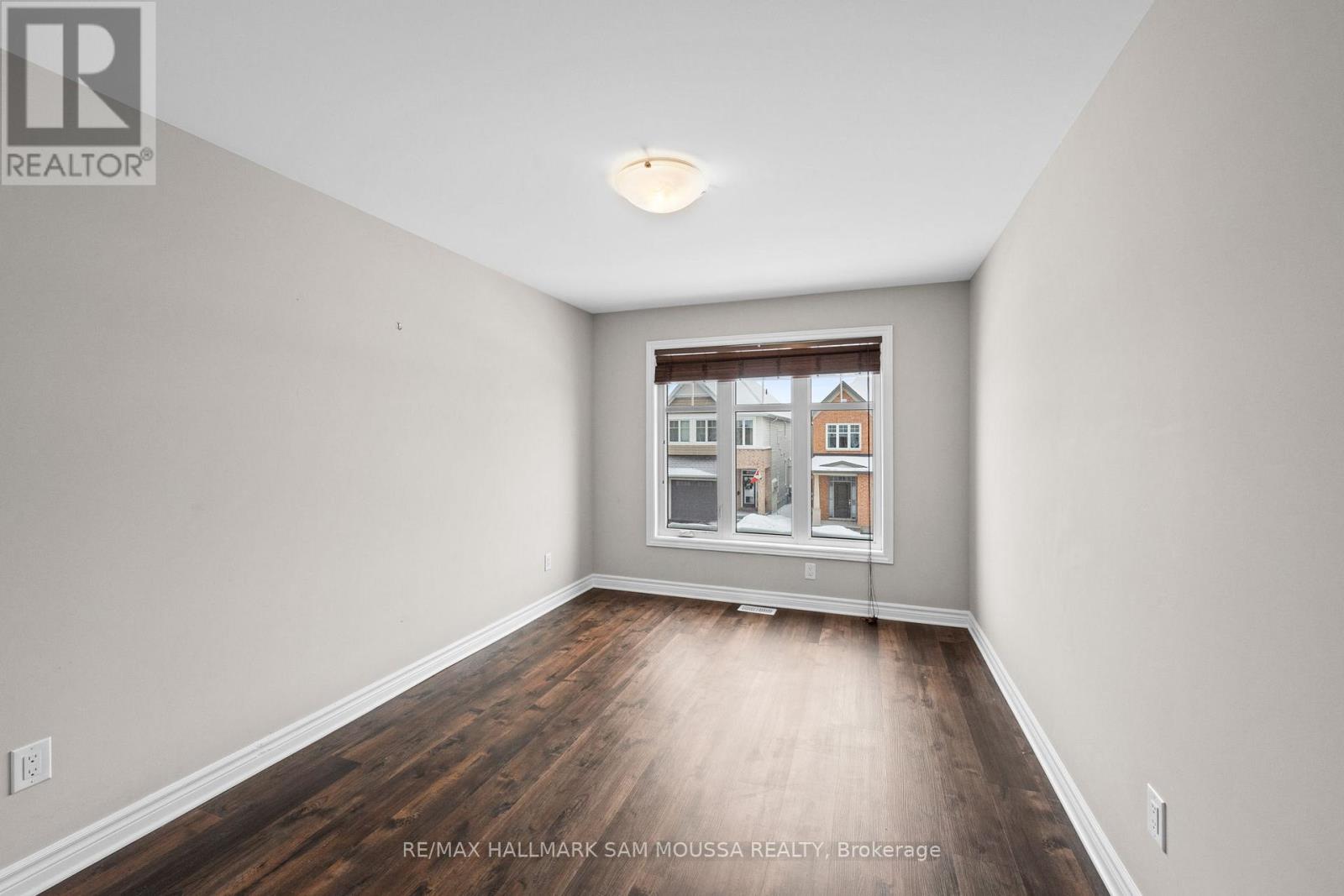 371 Warmstone Drive, Ottawa, Ontario  K2S 0W5 - Photo 31 - X12765676