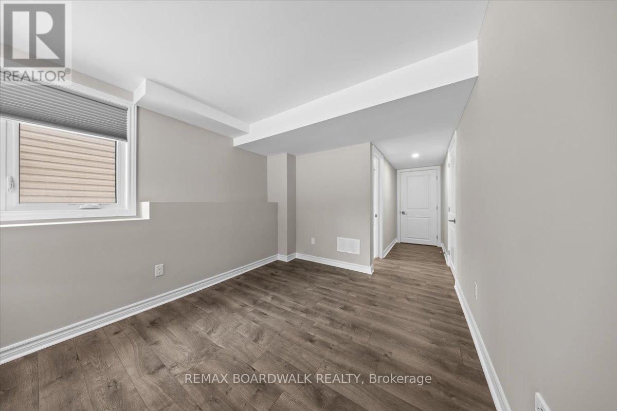 60 Malachigan Crescent, Ottawa, Ontario  K4A 1G6 - Photo 43 - X12765734