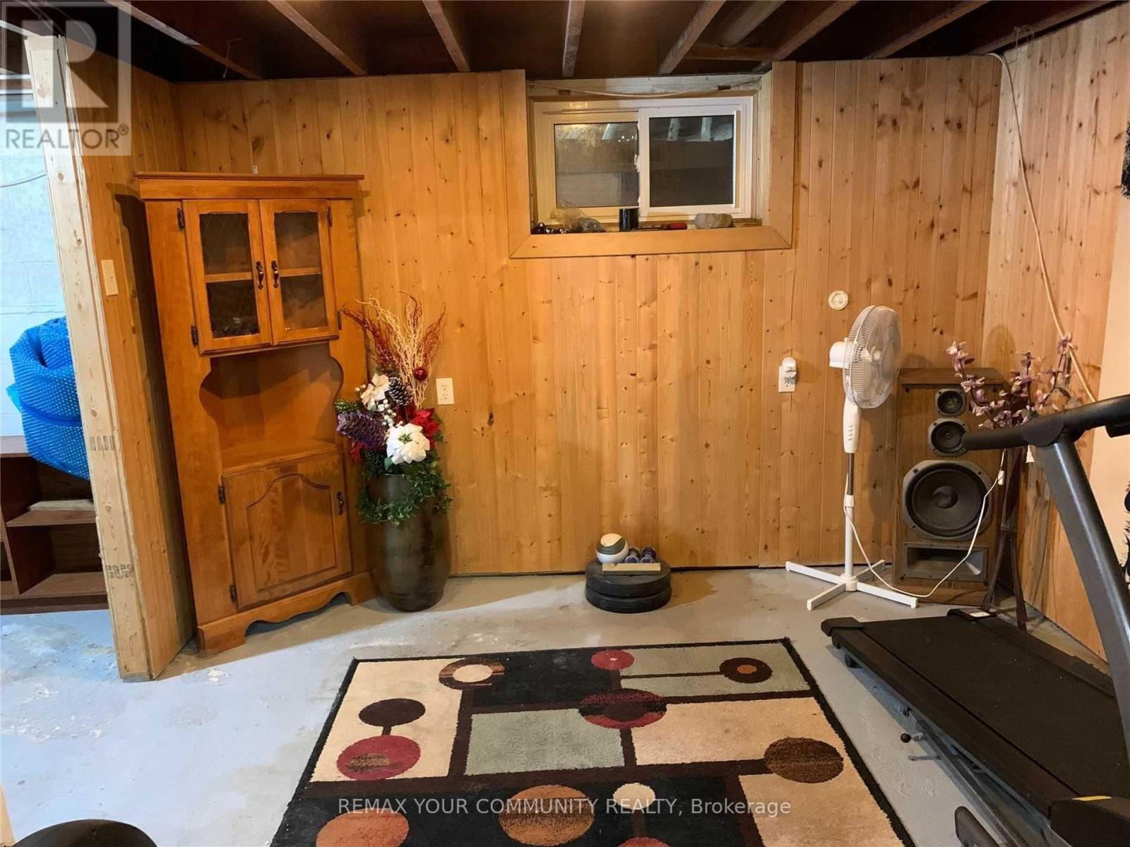 973 Davis Drive, Newmarket, Ontario  L3Y 2R7 - Photo 9 - N12745142