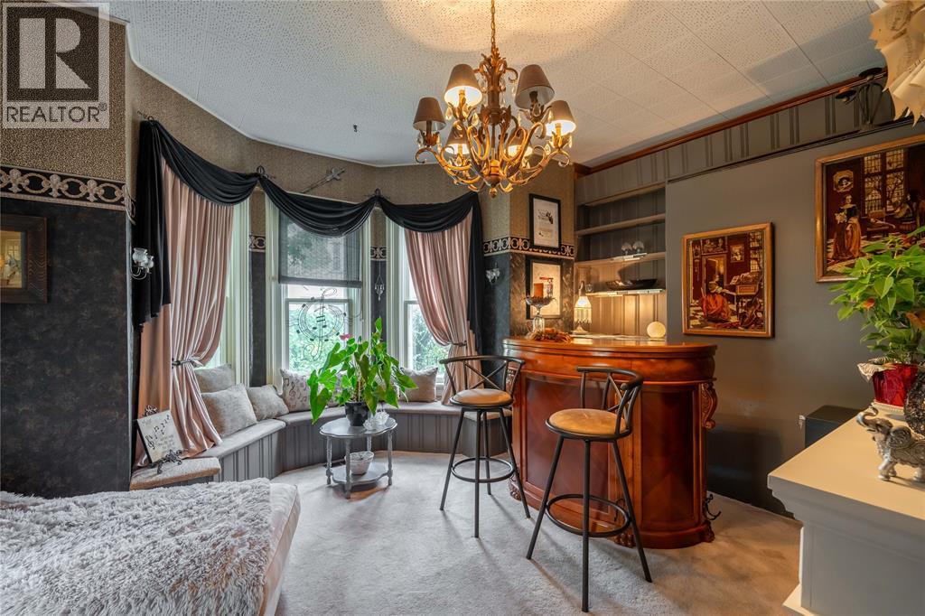 438 Emmeline Street, Petrolia, Ontario  N0N 1R0 - Photo 4 - 26002754