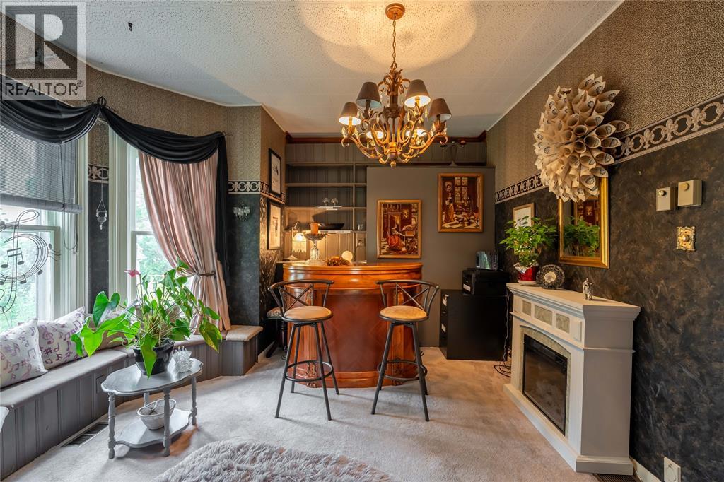 438 Emmeline Street, Petrolia, Ontario  N0N 1R0 - Photo 5 - 26002754