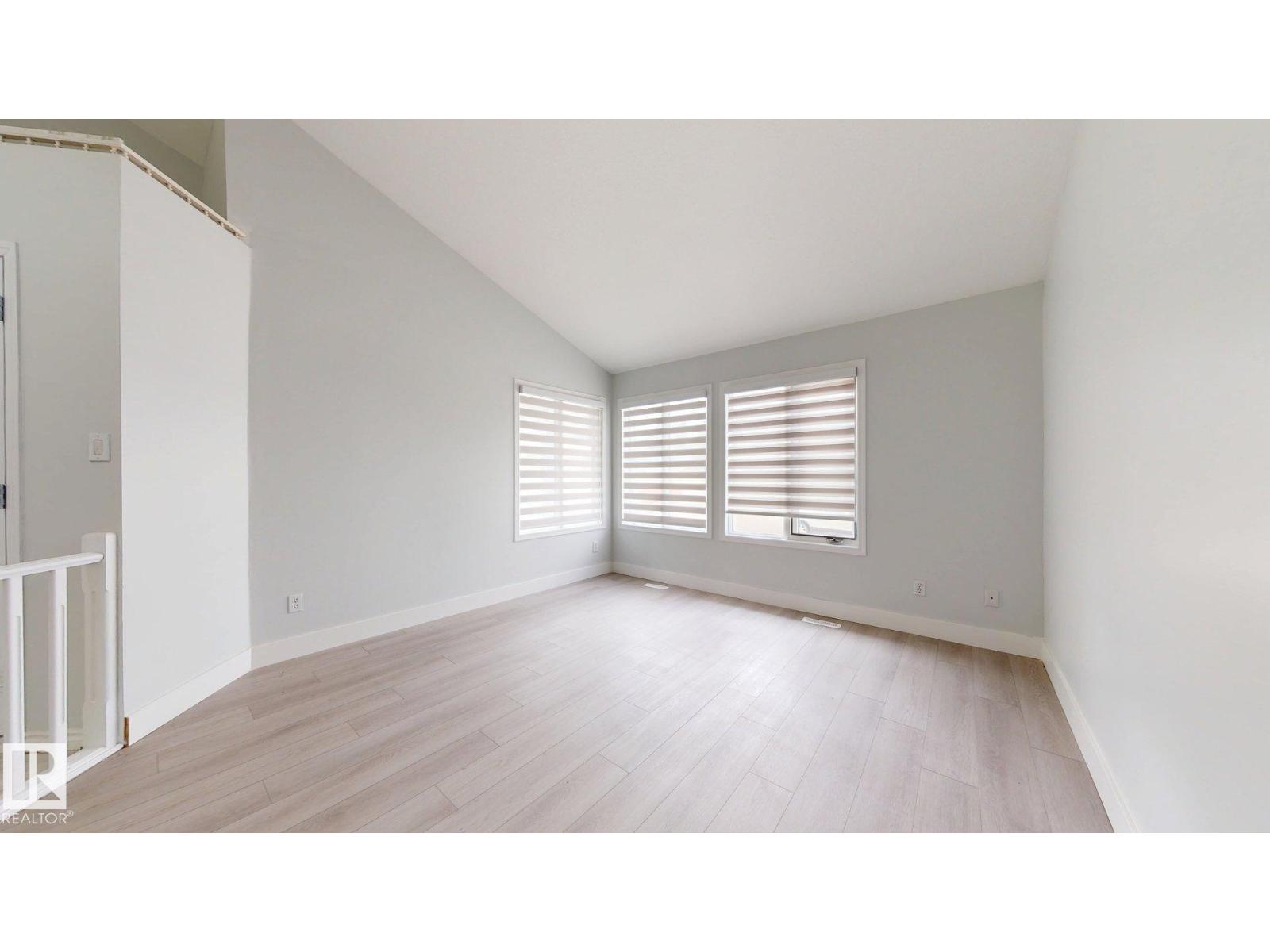 1415 49a St Nw, Edmonton, Alberta  T6L 6H6 - Photo 2 - E4472515