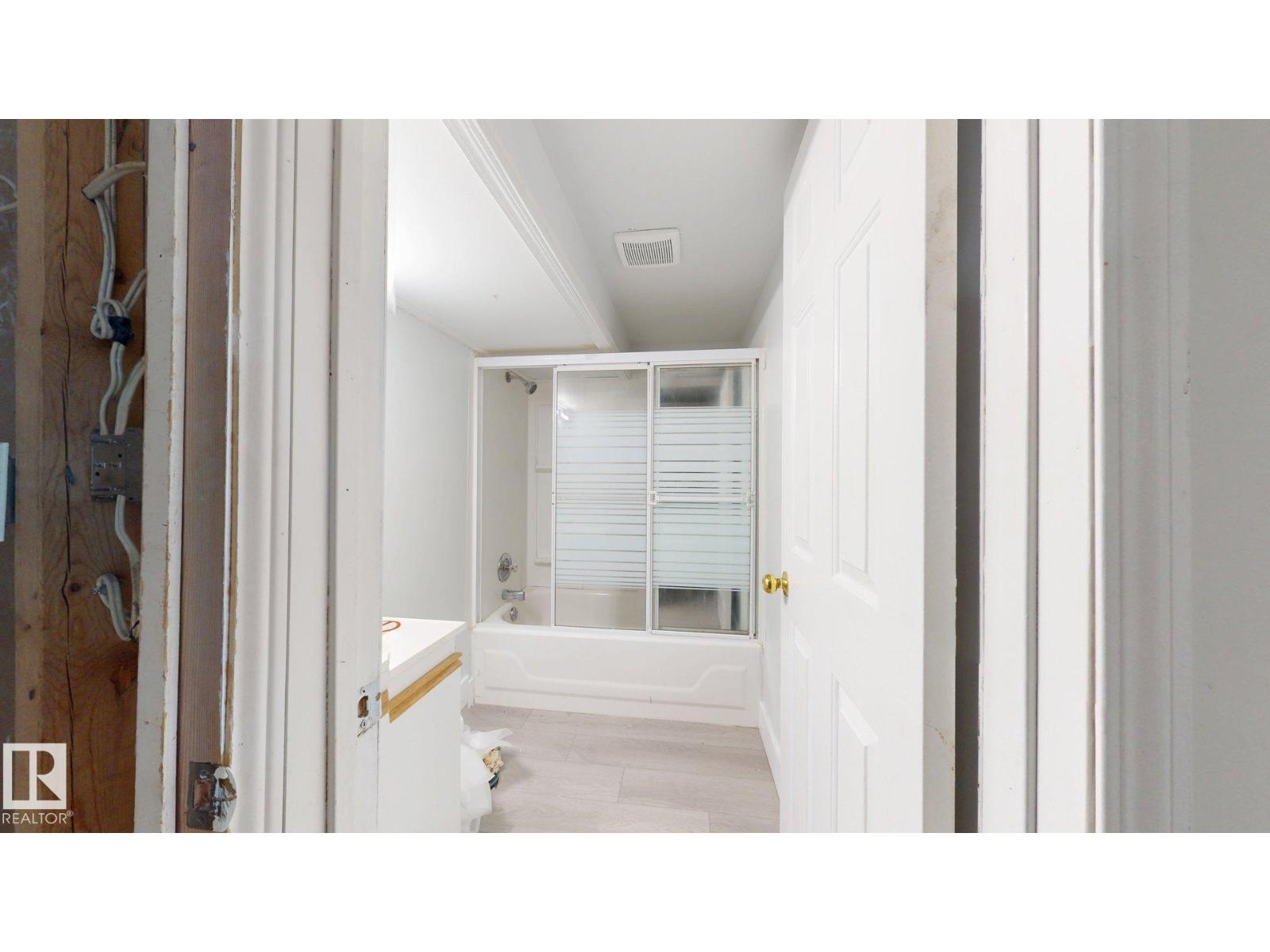 1415 49a St Nw, Edmonton, Alberta  T6L 6H6 - Photo 34 - E4472515