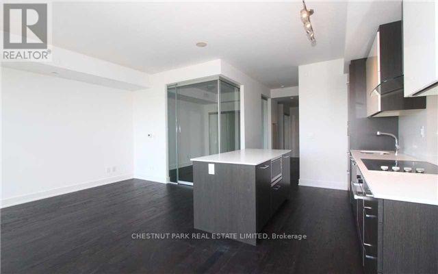 713 - 3018 Yonge Street, Toronto, Ontario  M4N 2K4 - Photo 3 - C12765618
