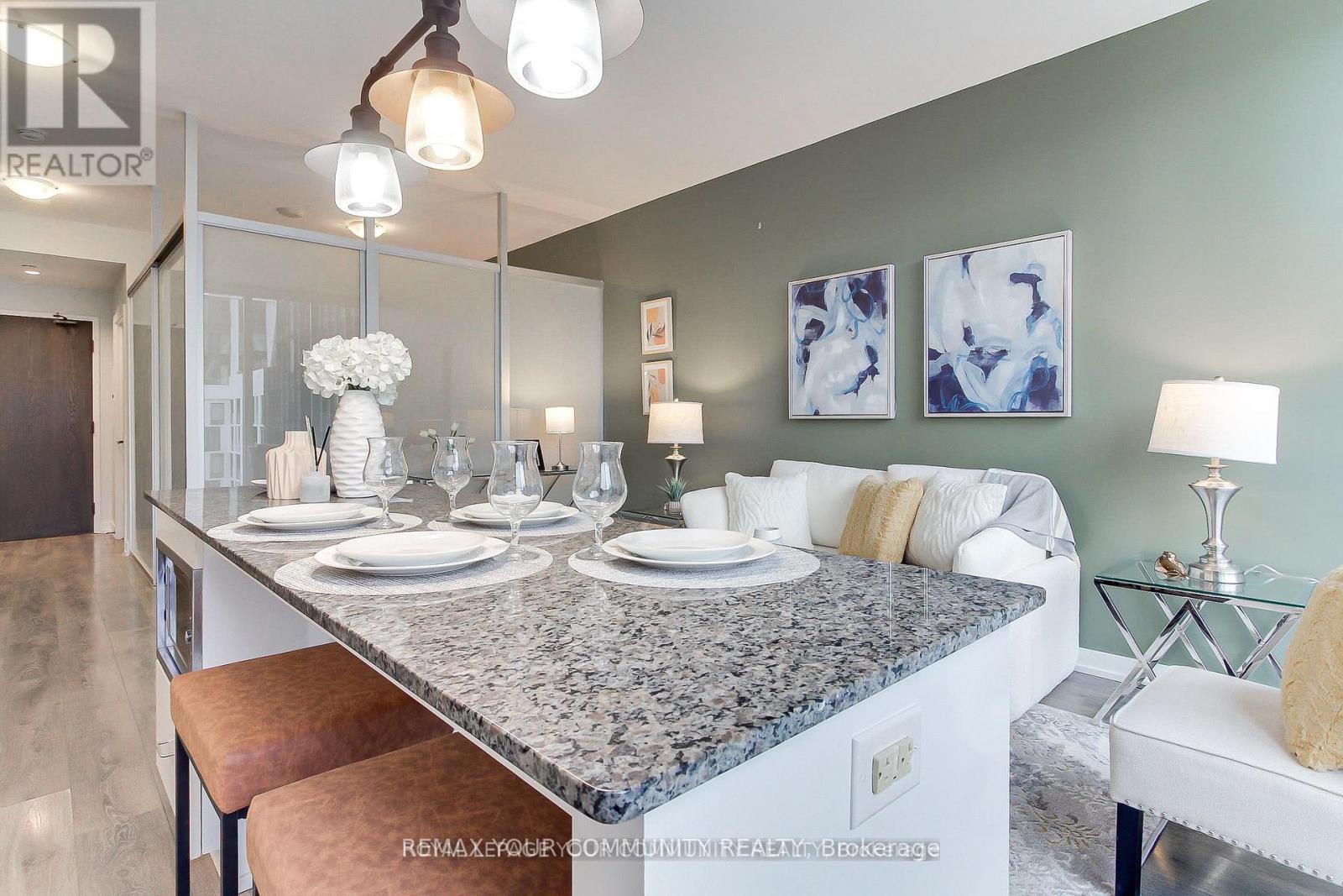 1002 - 426 University Avenue, Toronto, Ontario  M5G 1S9 - Photo 9 - C12765686