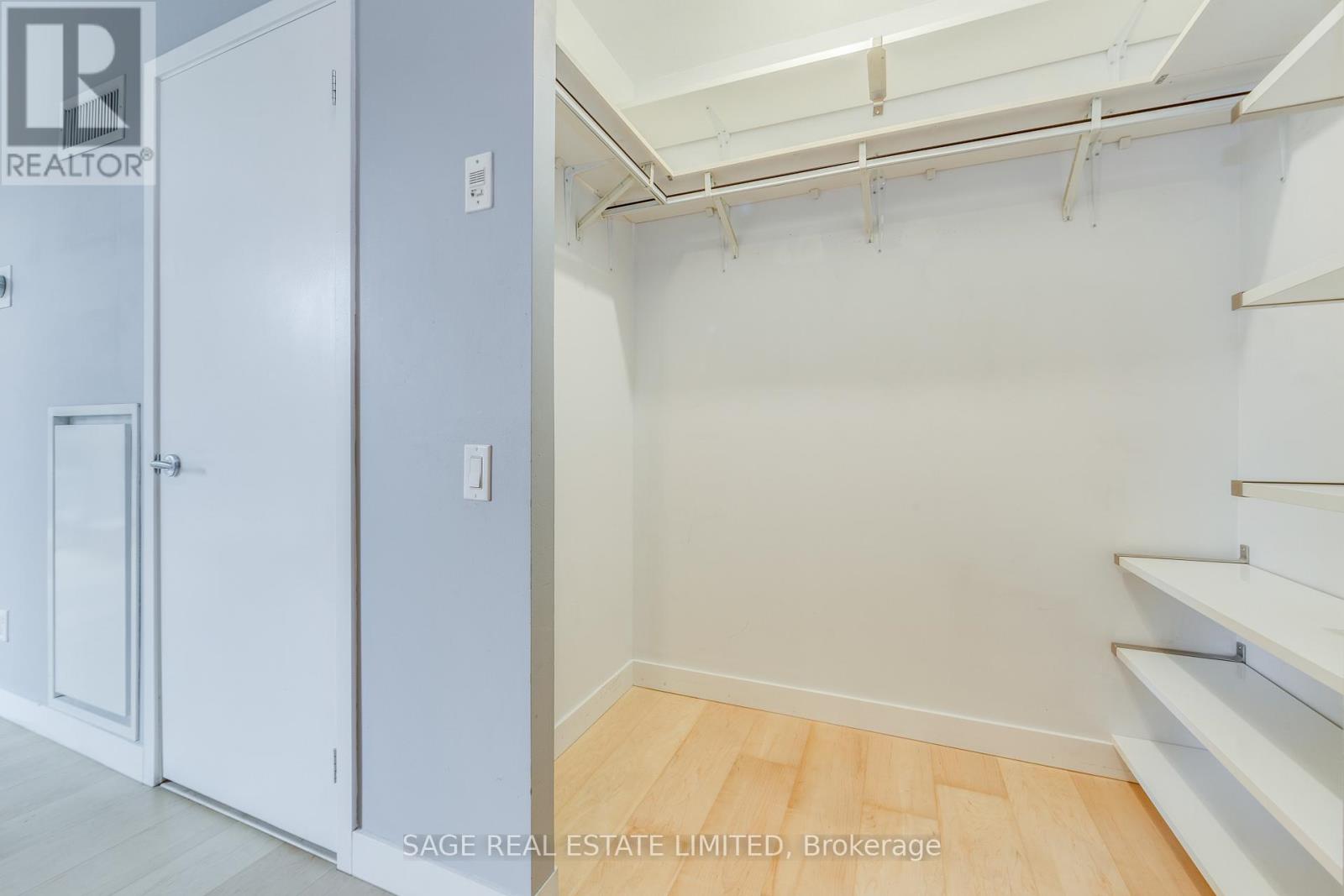 501 - 38 Niagara Street, Toronto, Ontario  M5V 3X1 - Photo 17 - C12765702