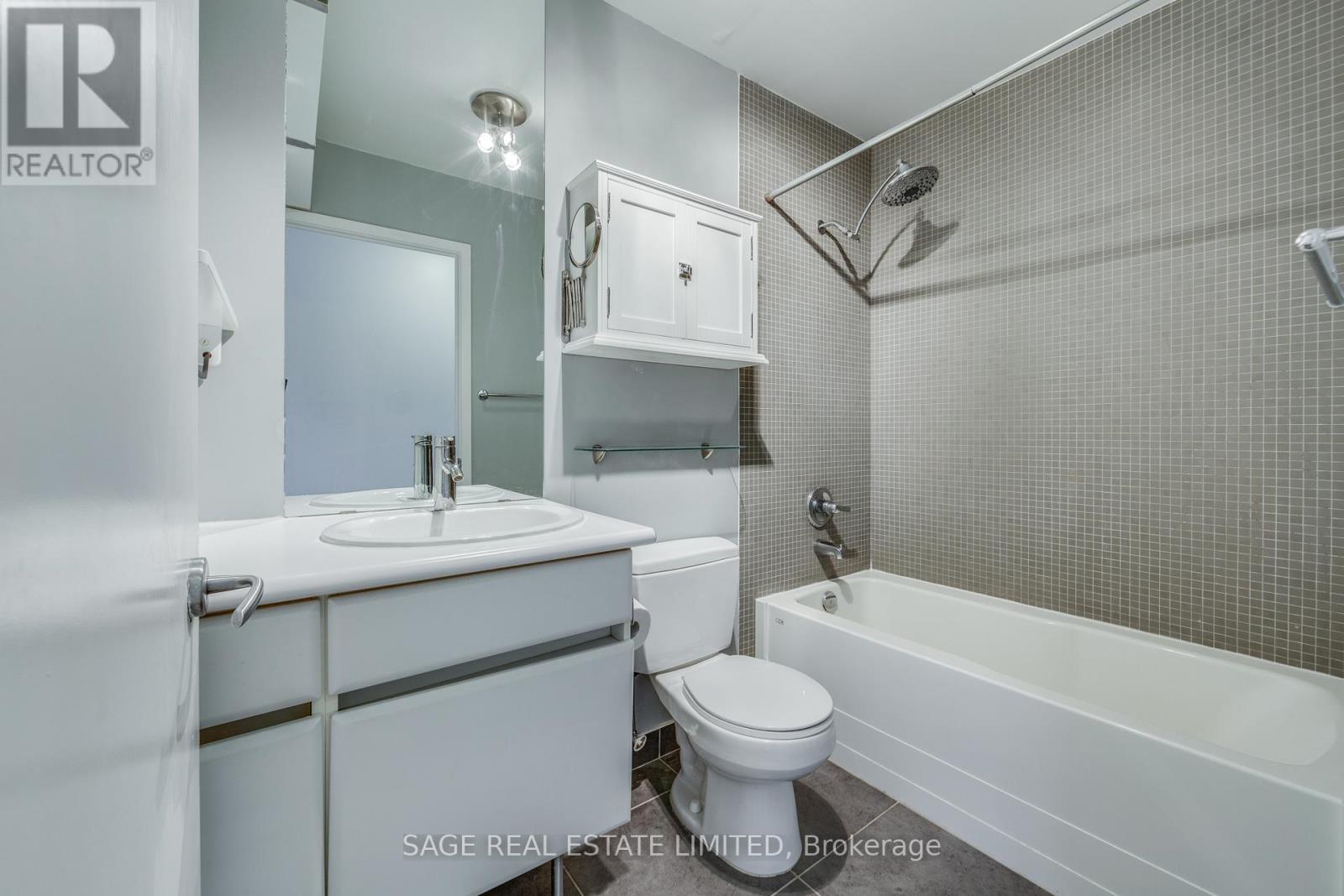 501 - 38 Niagara Street, Toronto, Ontario  M5V 3X1 - Photo 18 - C12765702