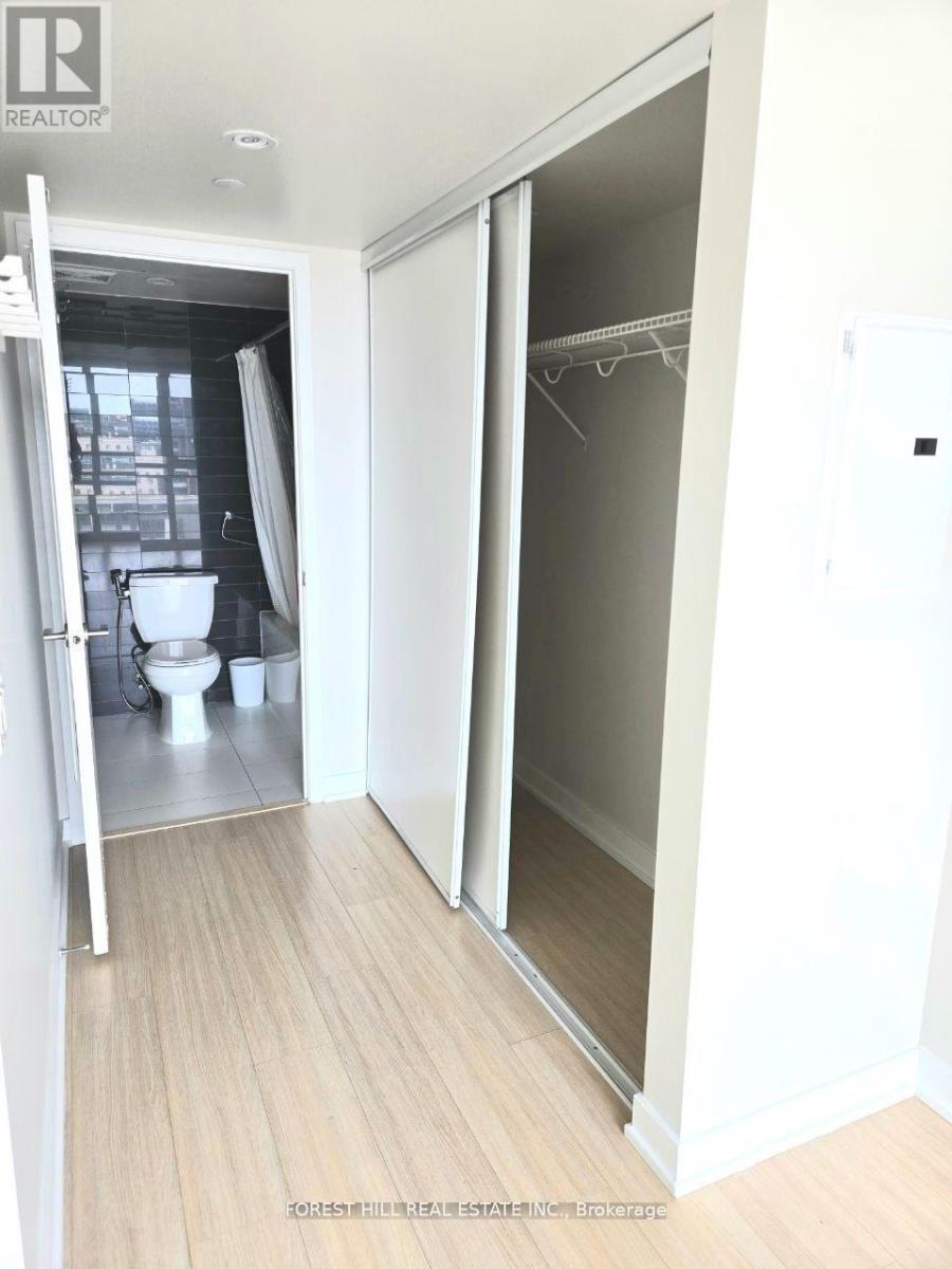 1611 - 85 Queens Wharf Road, Toronto, Ontario  M5V 0J9 - Photo 26 - C12765712