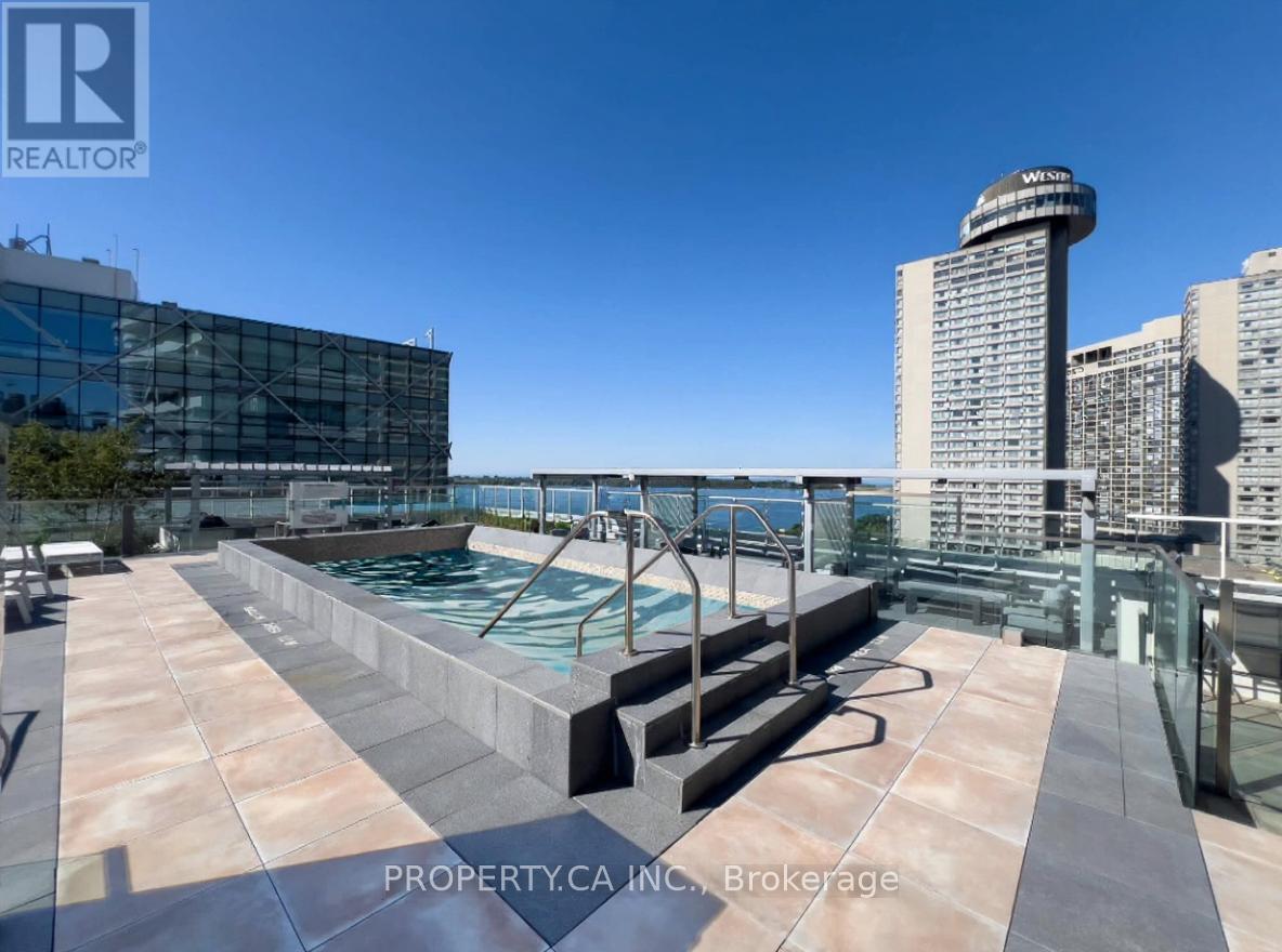 1803 - 15 Queens Quay E, Toronto, Ontario  M5E 0C5 - Photo 31 - C12765736
