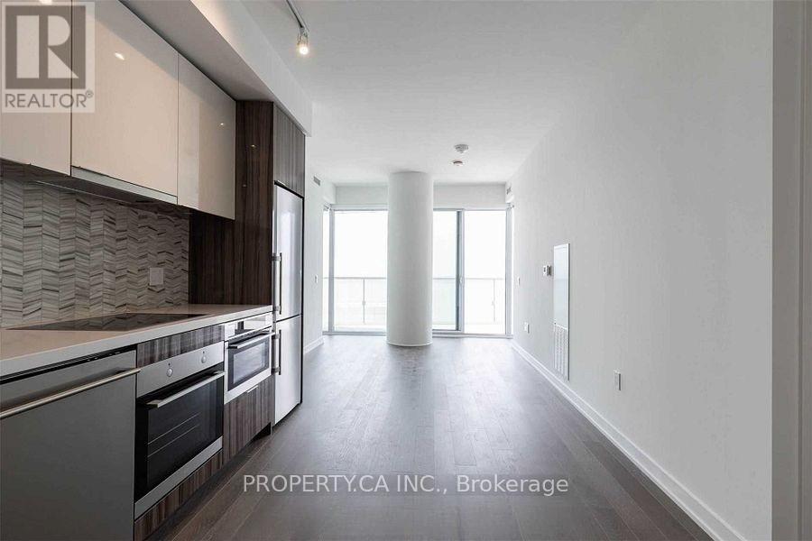 1803 - 15 Queens Quay E, Toronto, Ontario  M5E 0C5 - Photo 5 - C12765736