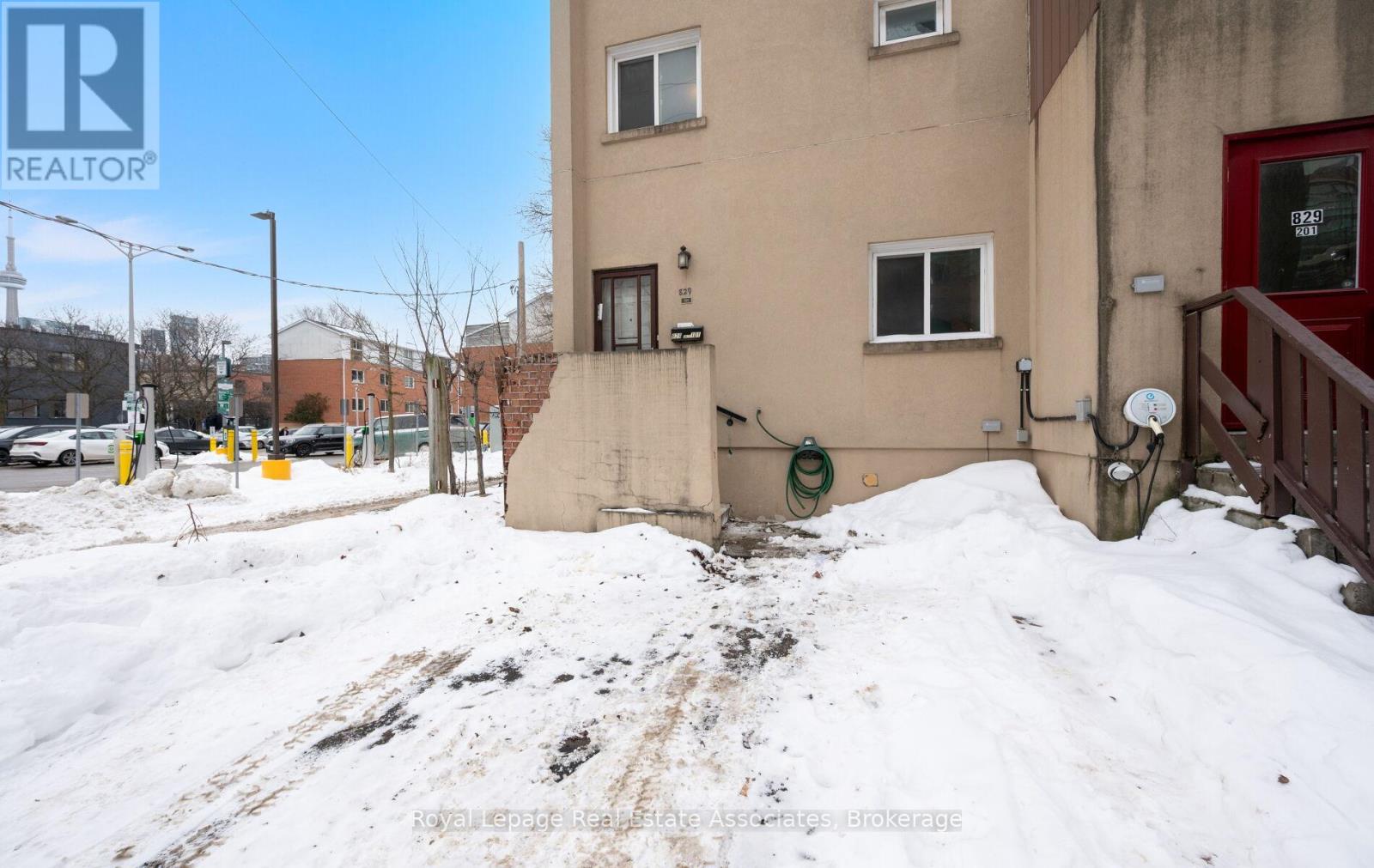 101 - 829 Richmond Street W, Toronto, Ontario  M6J 3P7 - Photo 2 - C12765768