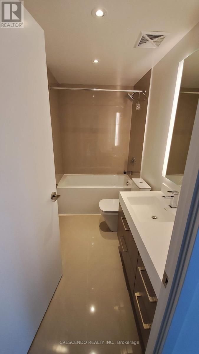 3306 - 1 Yorkville Avenue, Toronto, Ontario  M4W 1L1 - Photo 18 - C12765772