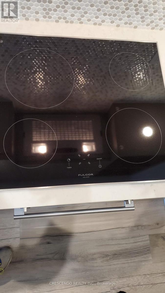 3306 - 1 Yorkville Avenue, Toronto, Ontario  M4W 1L1 - Photo 7 - C12765772