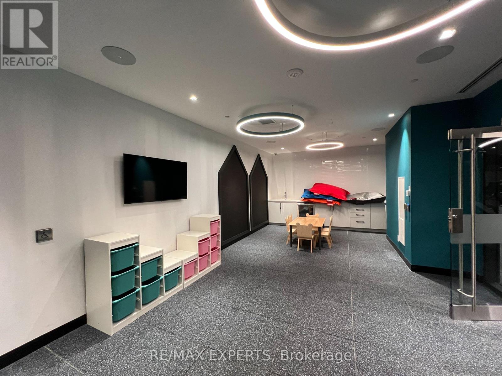 413 - 286 Main Street, Toronto, Ontario  M4C 0B3 - Photo 33 - E12765678