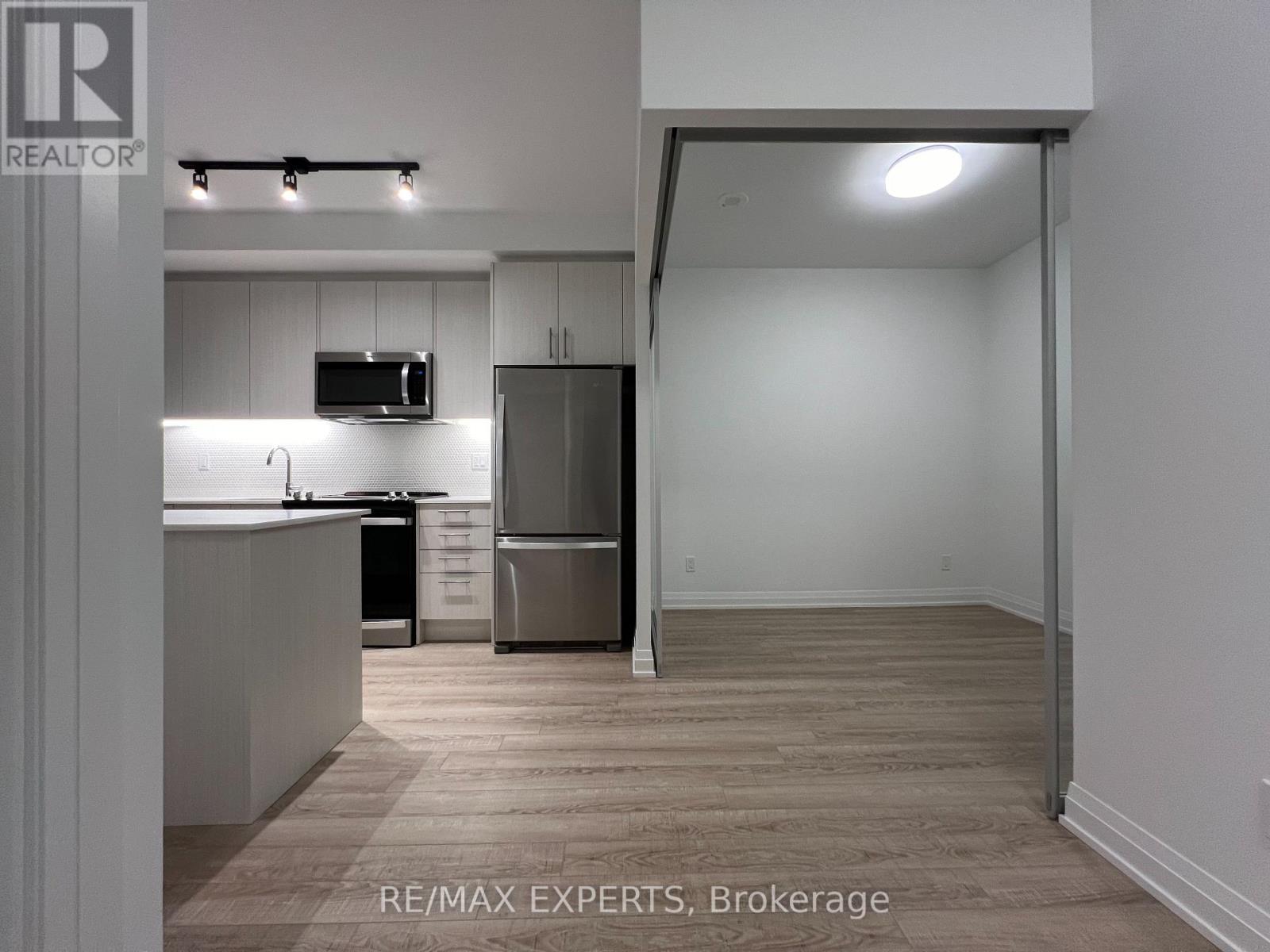 413 - 286 Main Street, Toronto, Ontario  M4C 0B3 - Photo 8 - E12765678