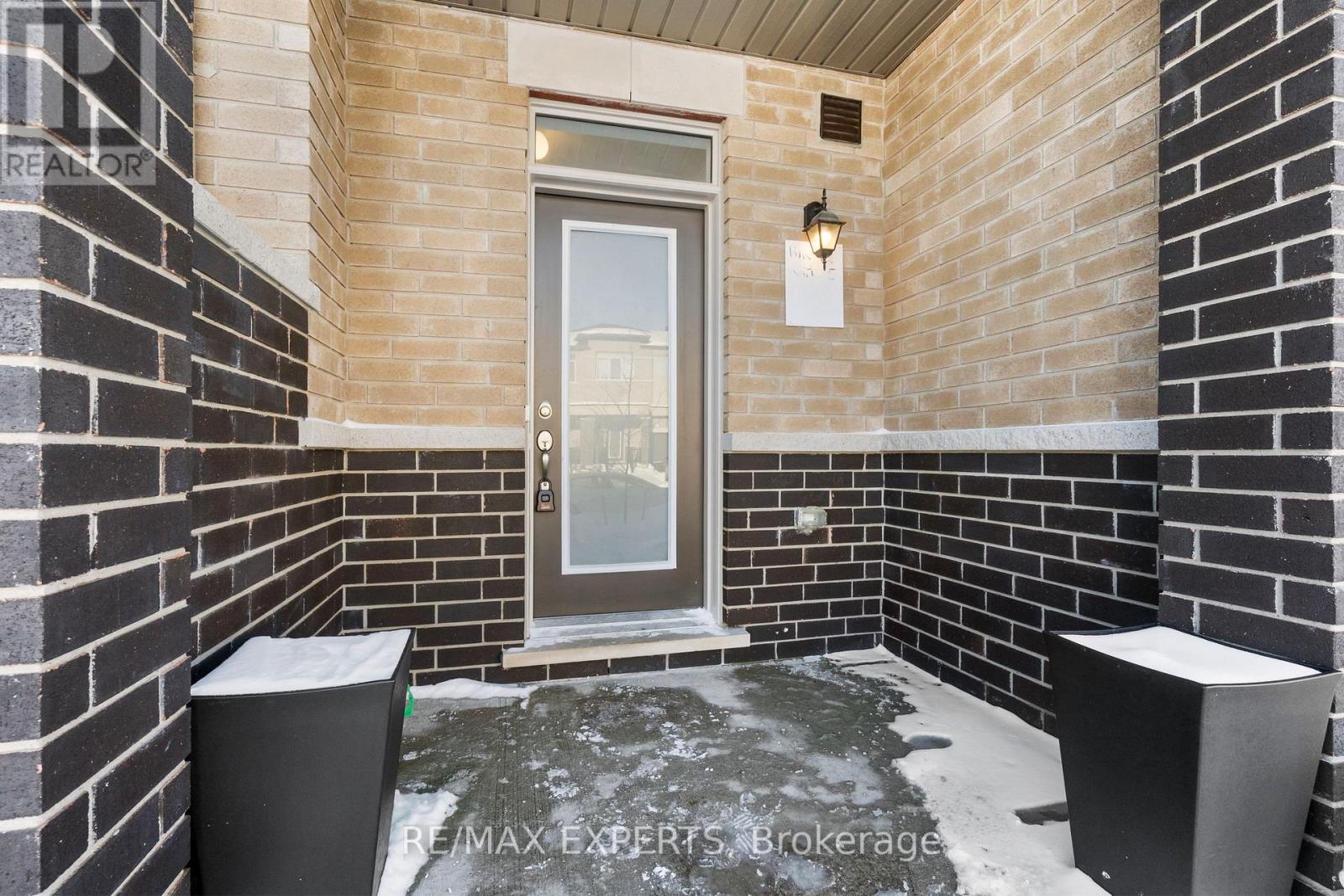 2538 Winter Words Drive, Oshawa, Ontario  L1L 0S7 - Photo 2 - E12765700