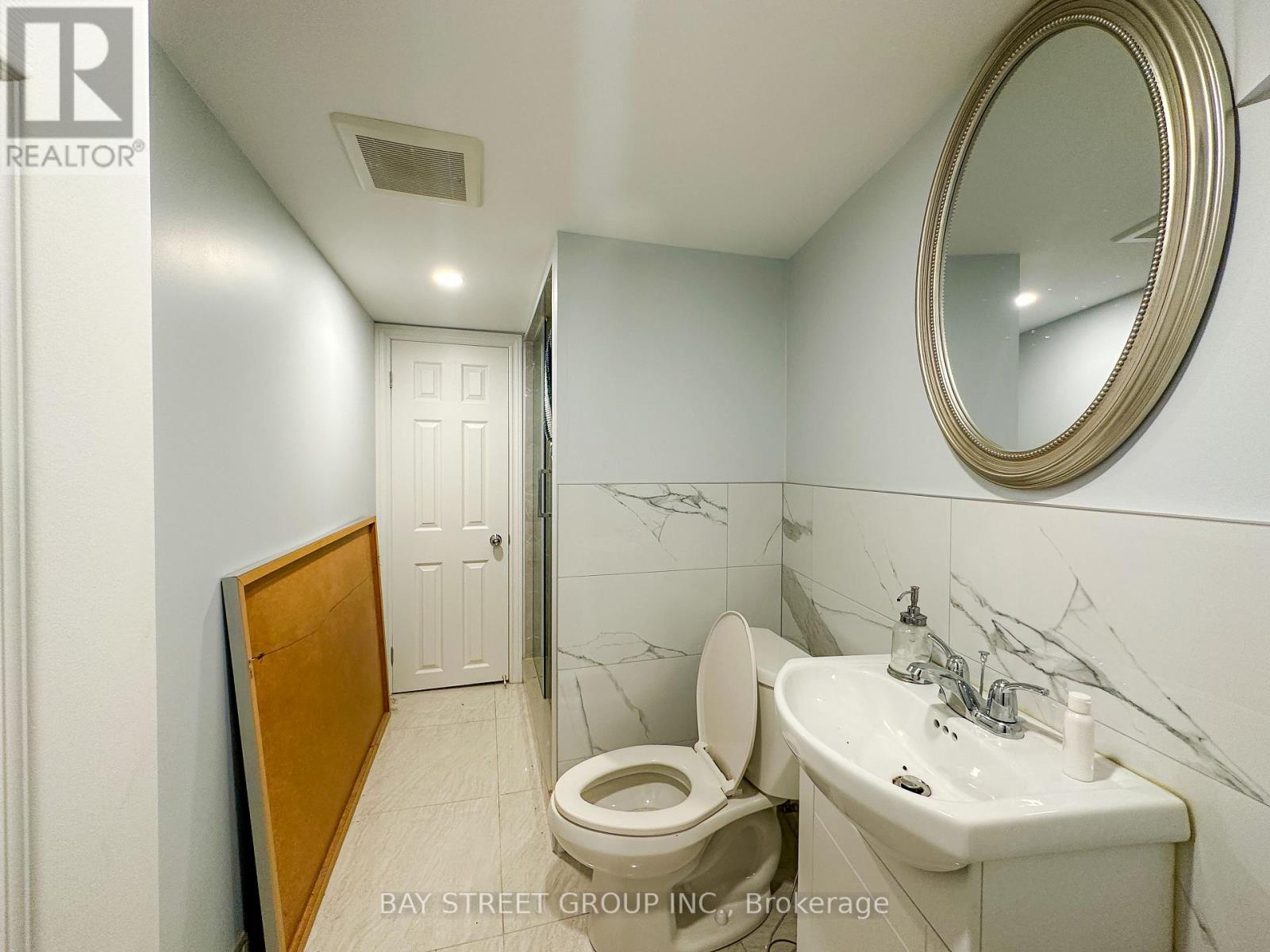 Main Fl - 36 Ashdale Avenue, Toronto, Ontario  M4L 2Y7 - Photo 8 - E12765730