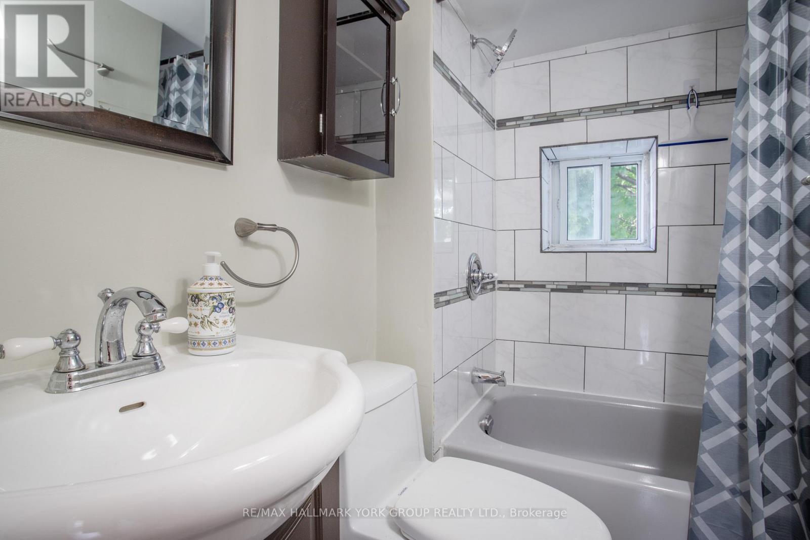 112.5 Olive Avenue, Oshawa, Ontario  L1H 2P2 - Photo 18 - E12765782