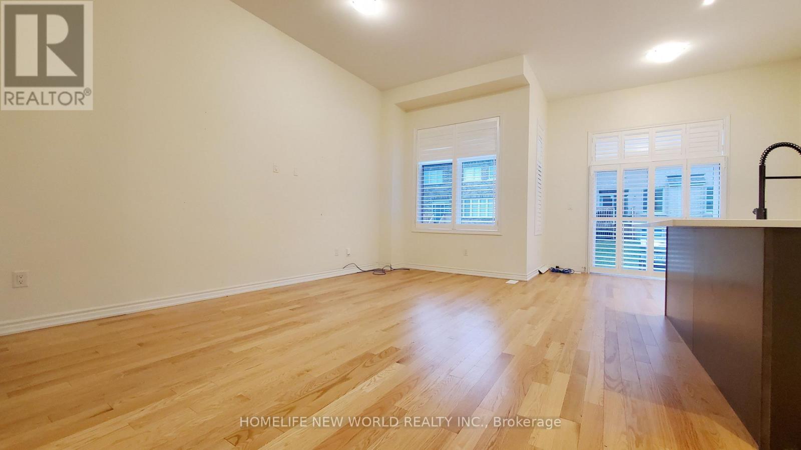 57 Mountainside Crescent, Whitby (Rolling Acres), Ontario  L1R 0P4 - Photo 2 - E12765822