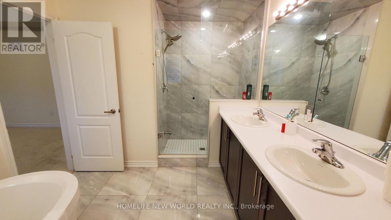 57 Mountainside Crescent, Whitby (Rolling Acres), Ontario  L1R 0P4 - Photo 20 - E12765822