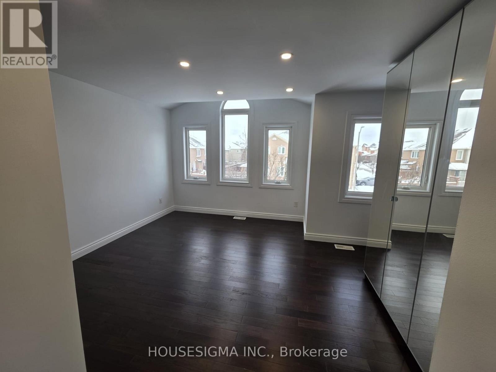 471 John Deisman Boulevard, Vaughan, Ontario  L6A 3G3 - Photo 7 - N12765674