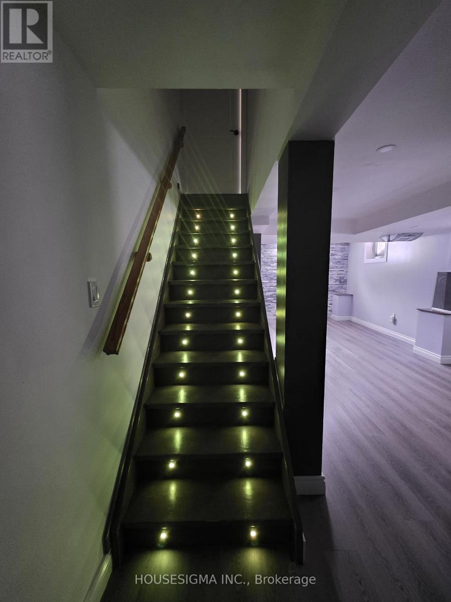 471 John Deisman Boulevard, Vaughan, Ontario  L6A 3G3 - Photo 8 - N12765674