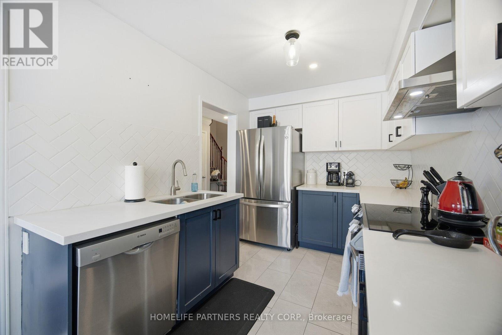 82 Orr Drive, Bradford West Gwillimbury (Bradford), Ontario  L3Z 0B9 - Photo 15 - N12765708