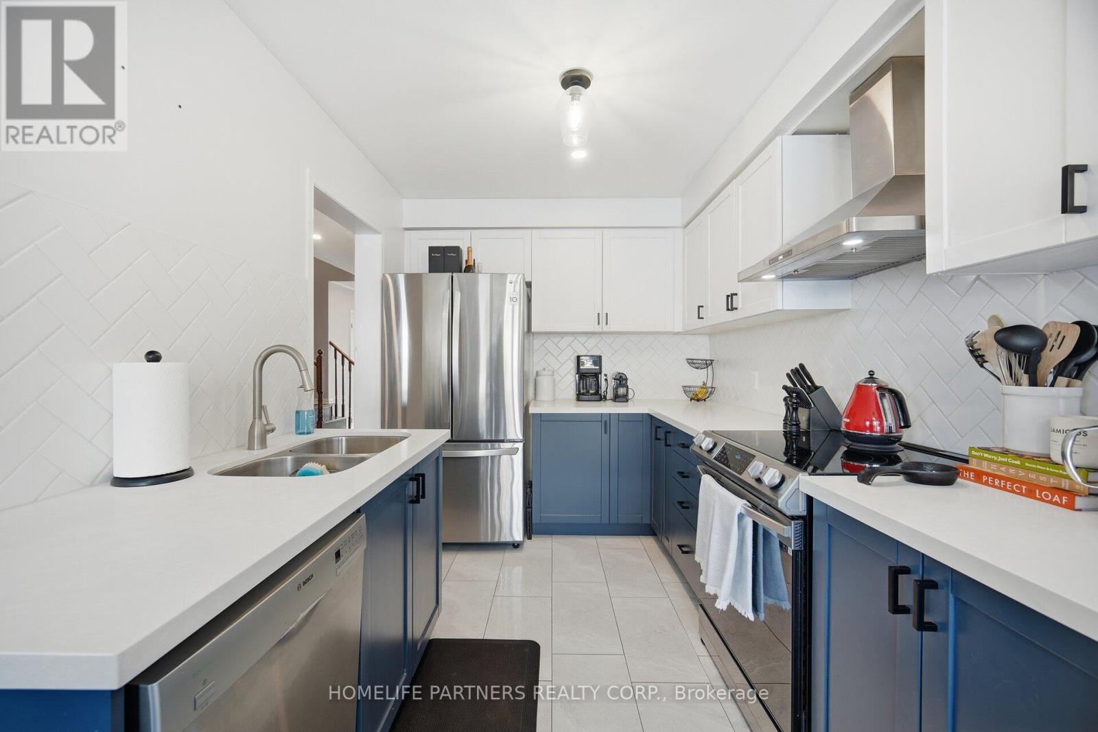 82 Orr Drive, Bradford West Gwillimbury (Bradford), Ontario  L3Z 0B9 - Photo 17 - N12765708