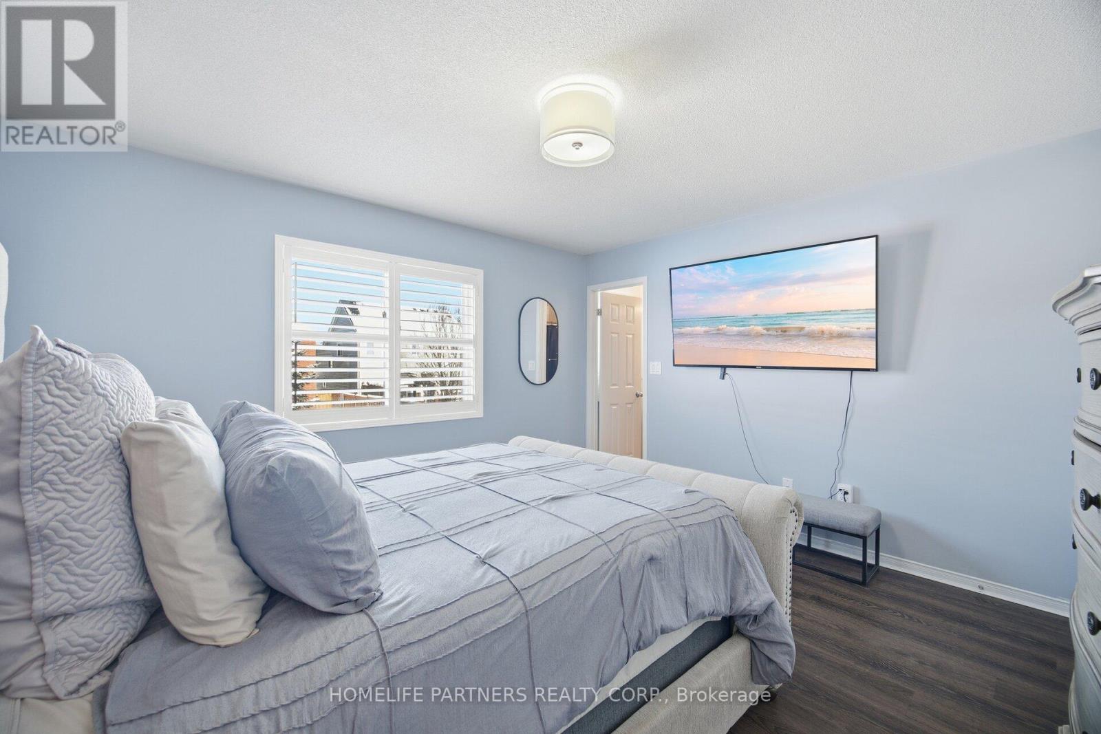 82 Orr Drive, Bradford West Gwillimbury (Bradford), Ontario  L3Z 0B9 - Photo 23 - N12765708