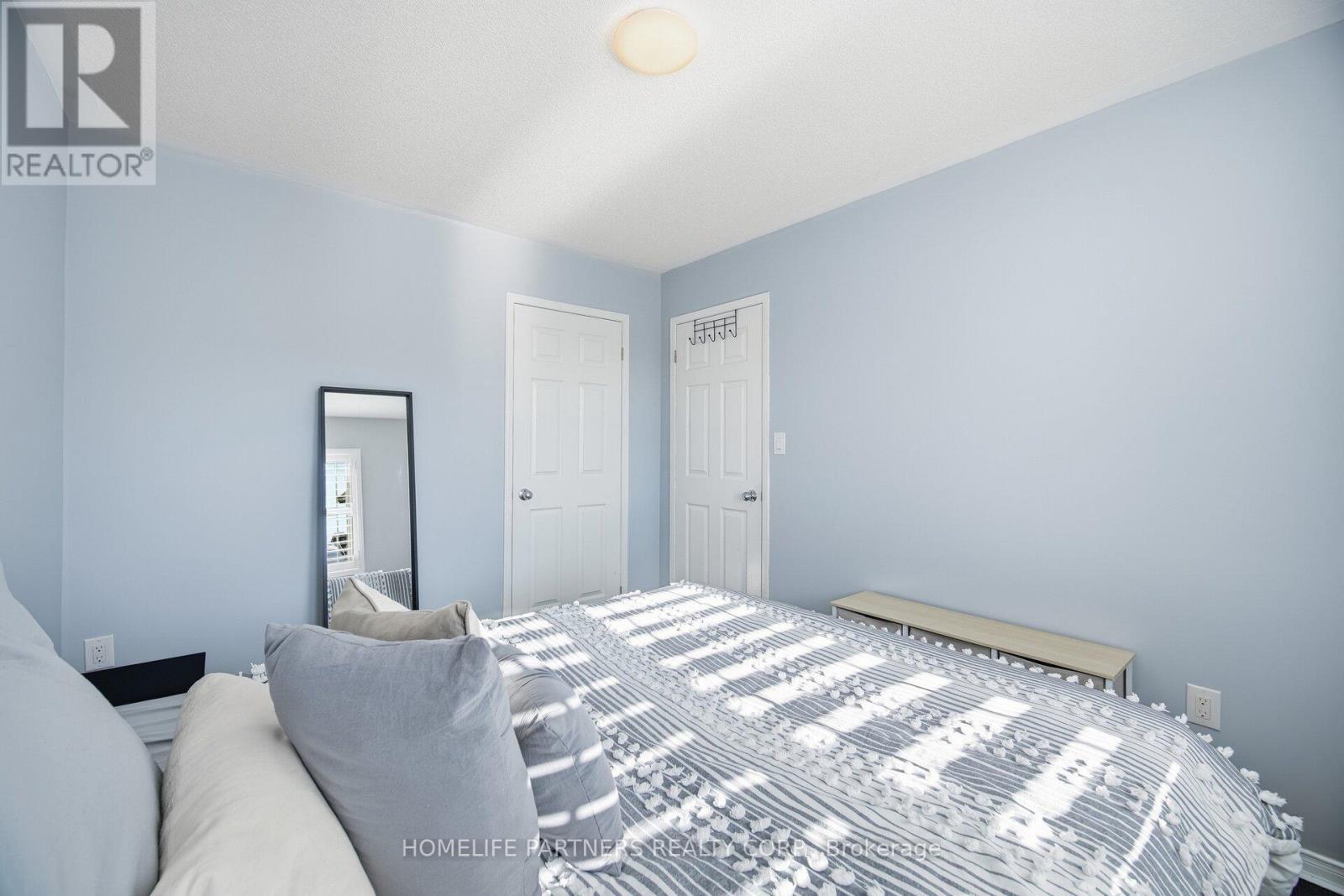 82 Orr Drive, Bradford West Gwillimbury (Bradford), Ontario  L3Z 0B9 - Photo 27 - N12765708