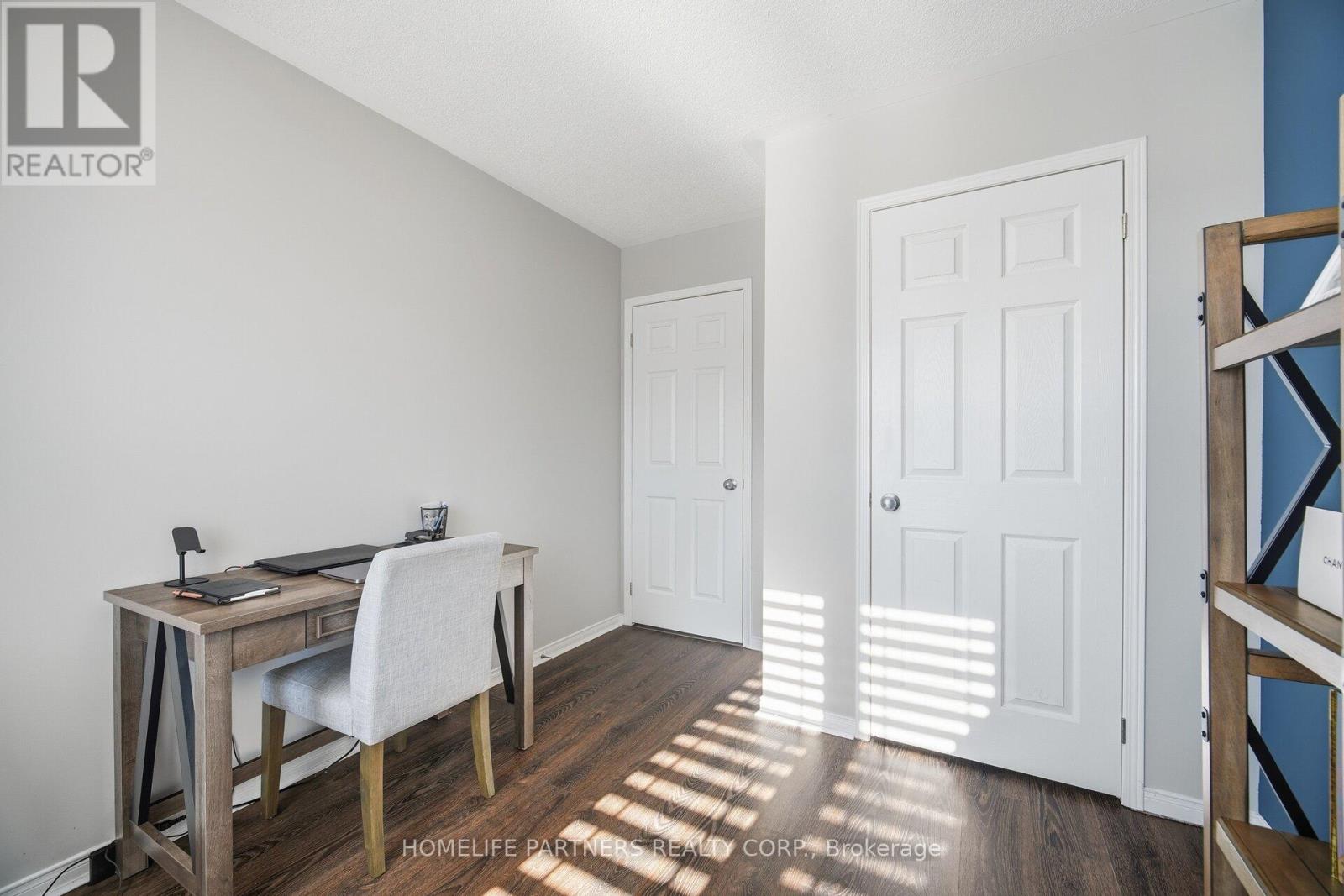 82 Orr Drive, Bradford West Gwillimbury (Bradford), Ontario  L3Z 0B9 - Photo 29 - N12765708