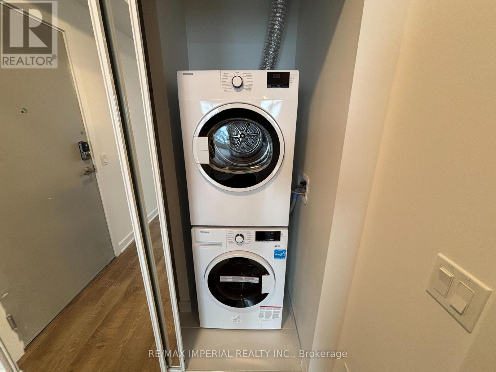 2801 - 30 Upper Mall Way, Vaughan (Brownridge), Ontario  L4J 0L7 - Photo 14 - N12765714