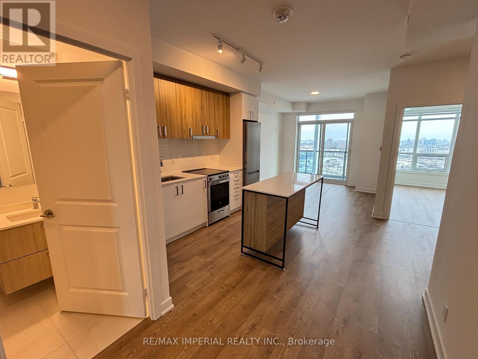 2801 - 30 Upper Mall Way, Vaughan (Brownridge), Ontario  L4J 0L7 - Photo 6 - N12765714