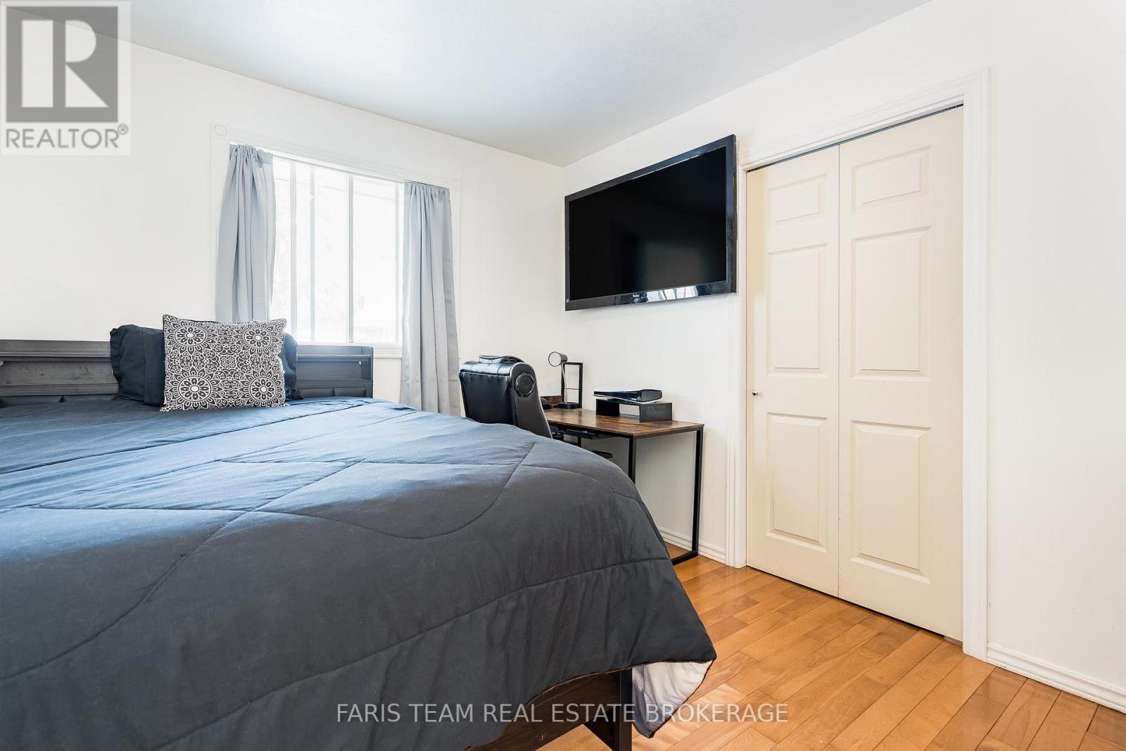 510 Mary Street, Tay (Port Mcnicoll), Ontario  L0K 1R0 - Photo 16 - S12765610