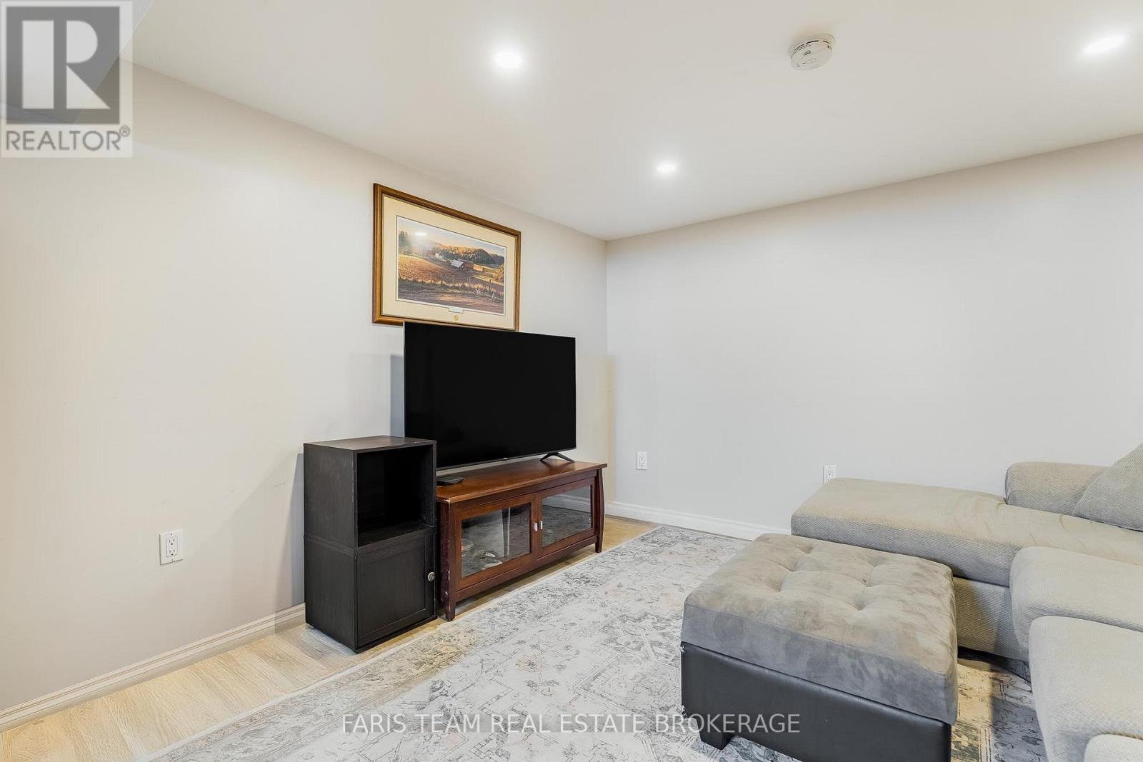 510 Mary Street, Tay (Port Mcnicoll), Ontario  L0K 1R0 - Photo 20 - S12765610