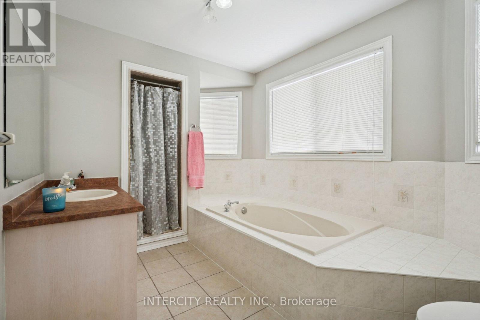 25 Meyer Avenue, Barrie (East Bayfield), Ontario  L4M 6Y1 - Photo 36 - S12765690