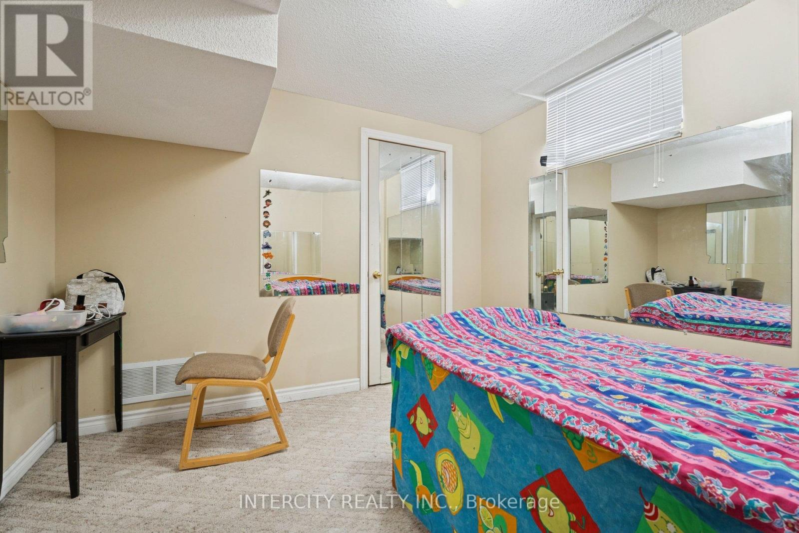 25 Meyer Avenue, Barrie (East Bayfield), Ontario  L4M 6Y1 - Photo 46 - S12765690