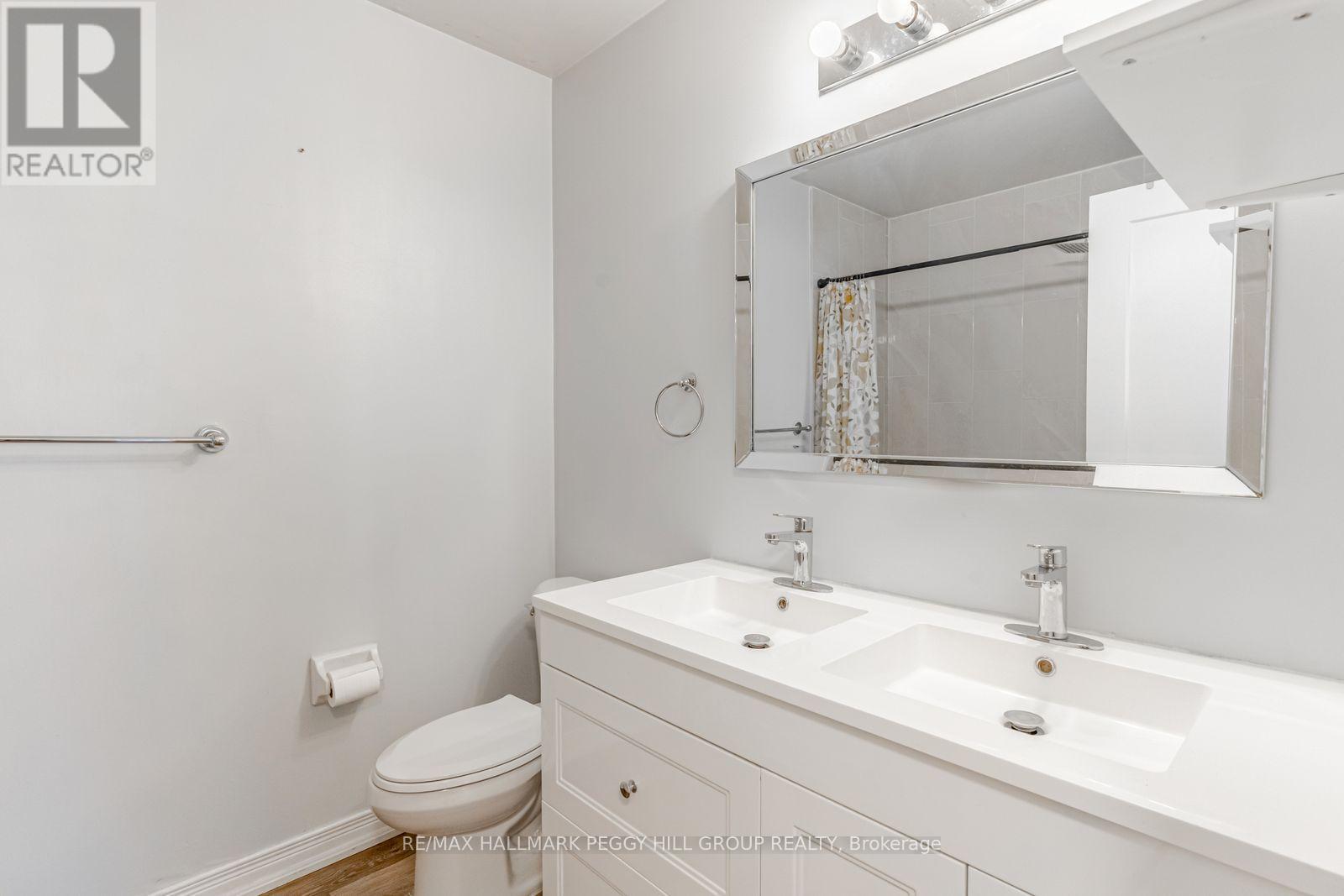 Upper - 5 Herrell Avenue, Barrie (Painswick North), Ontario  L4N 6T5 - Photo 9 - S12765786