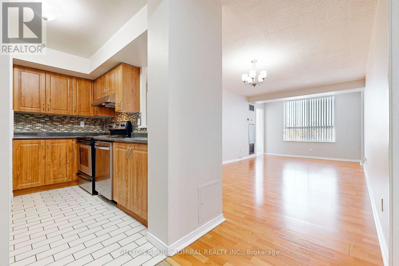 307 - 330 Mccowan Road, Toronto, Ontario  M1J 3N3 - Photo 9 - E12762796