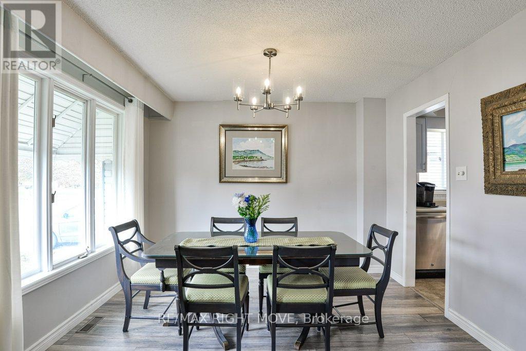 6 Lindsay Crescent, Orillia, Ontario  L3V 7G3 - Photo 14 - S12567512