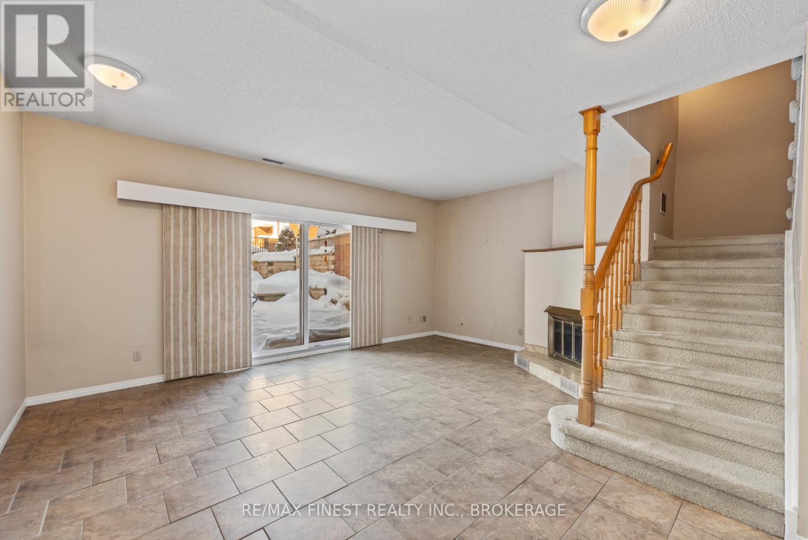 16 - 1 Place D'armes, Kingston (East Of Sir John A. Blvd), Ontario  K7K 6R8 - Photo 29 - X12765780