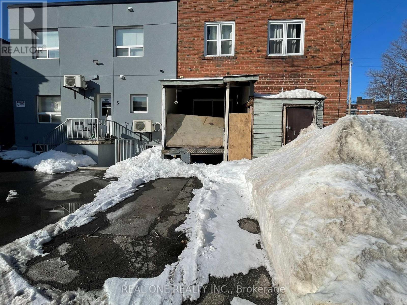 102 Twenty Fifth Street, Toronto, Ontario  M8V 3P8 - Photo 18 - W12765608