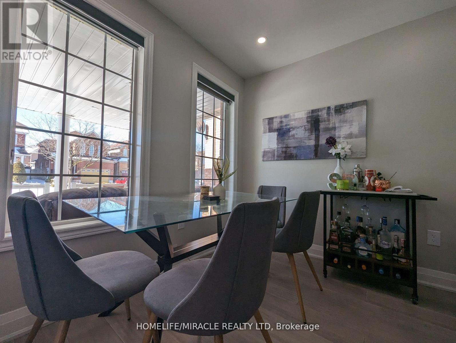 35 Serenity Lane, Brampton, Ontario  L6R 2T1 - Photo 7 - W12765632