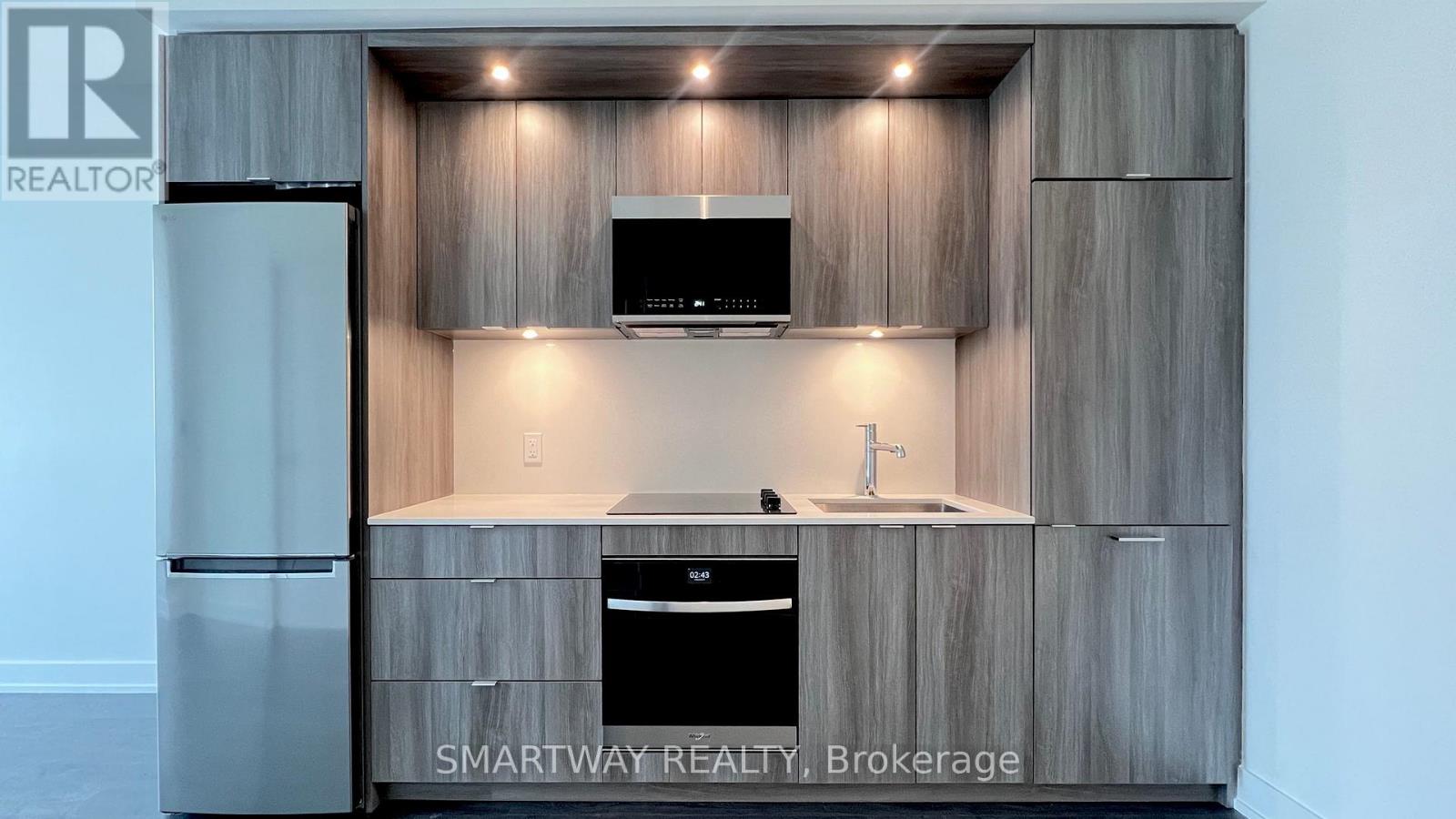 1203 - 60 Central Park Roadway, Toronto (Islington-City Centre West), Ontario  M9A 0E6 - Photo 13 - W12765638