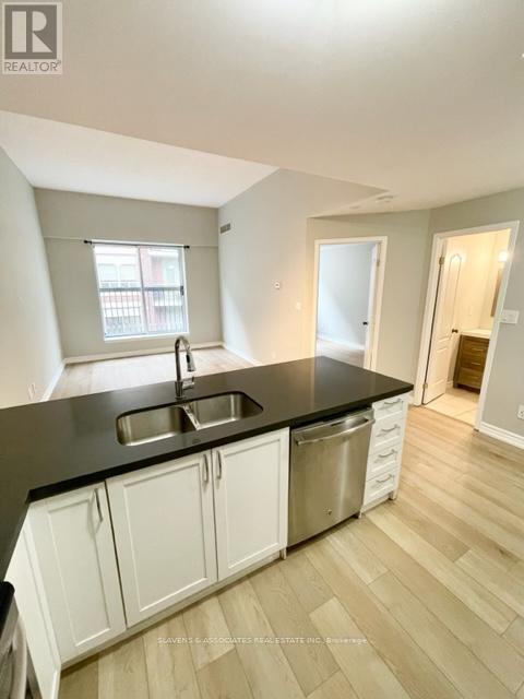 307 - 4198 Dundas Street W, Toronto, Ontario  M8X 1Y6 - Photo 6 - W12765742