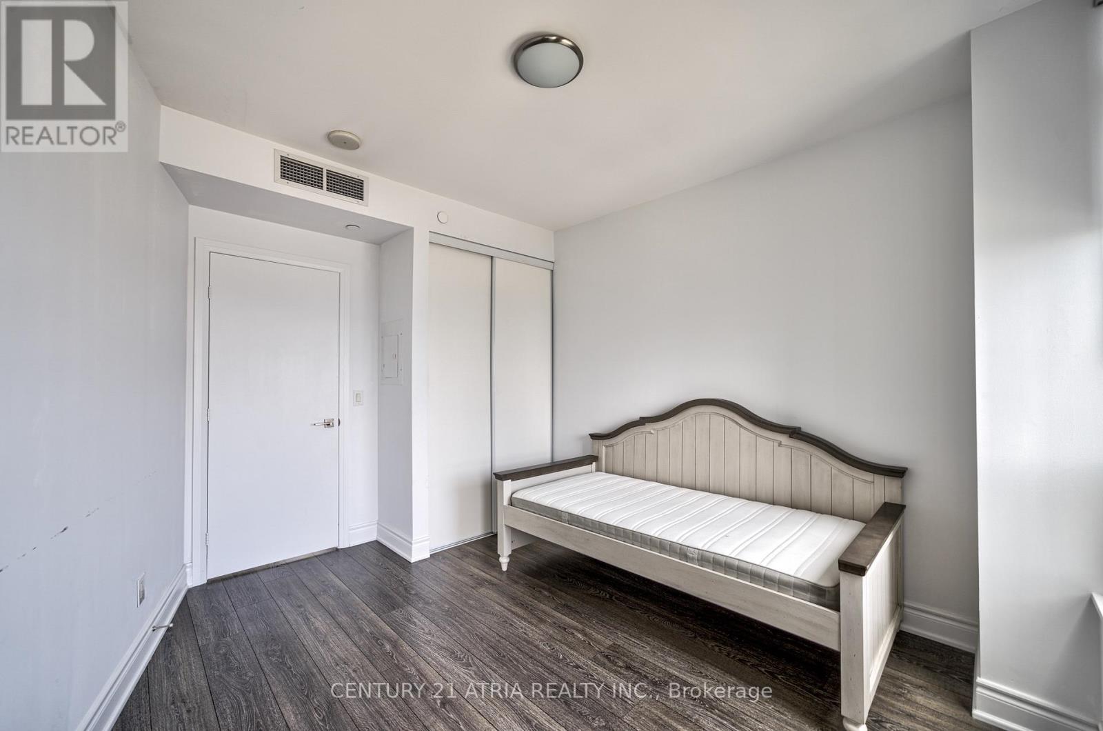 3210 - 36 Park Lawn Road, Toronto (Mimico), Ontario  M8Y 0E5 - Photo 22 - W12765778