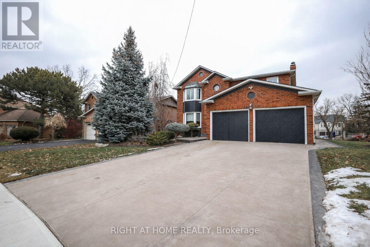1827 Folkway Drive, Mississauga (Erin Mills), Ontario  L5L 2X1 - Photo 2 - W12765802