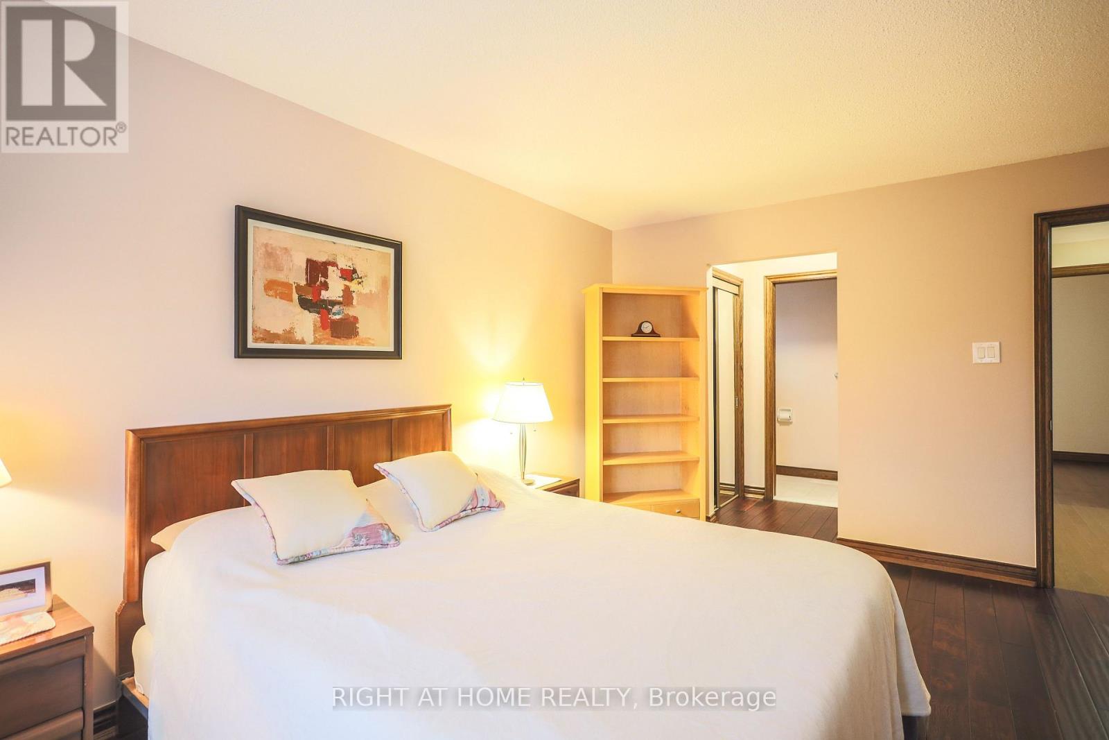 1827 Folkway Drive, Mississauga (Erin Mills), Ontario  L5L 2X1 - Photo 28 - W12765802