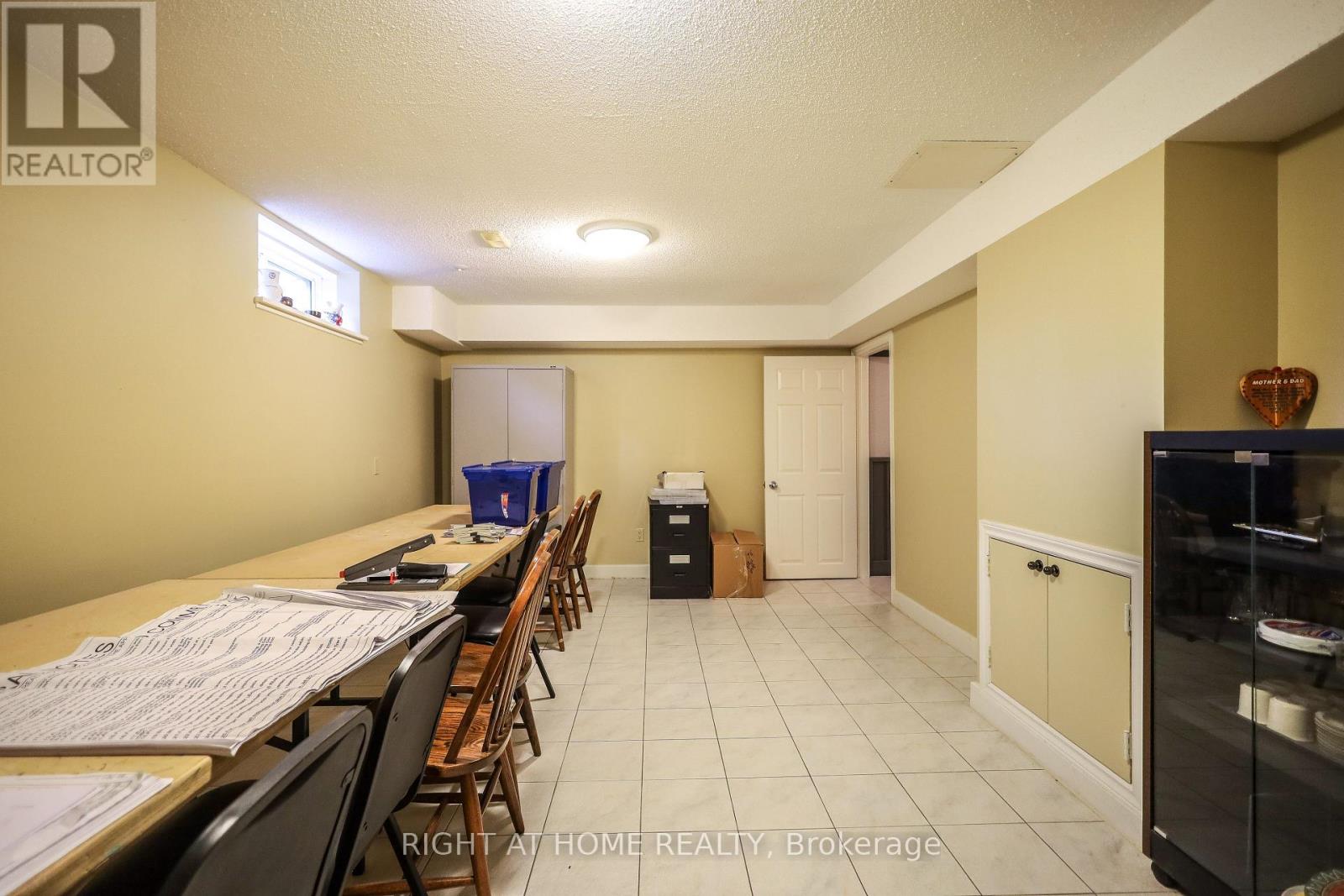 1827 Folkway Drive, Mississauga (Erin Mills), Ontario  L5L 2X1 - Photo 35 - W12765802